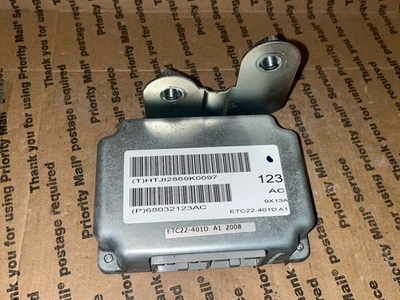 Jeep Compass 2010 68032123AC 2,4 L 4x4 módulo de control de transmisión TCM Foto 1 de 3