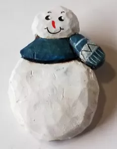 Handmade Vintage Snowman Pinback Unique Carved & Painted Wooden Brooch Hat Pin - Picture 1 of 7