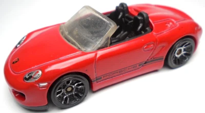 2012 HOT WHEELS HW NEW MODELS PORSCHE BOXTER SPYDER RED 1:64 DIECAST 2 5/8" CAR - Imagem 1 de 4