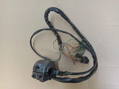 Interruptor de bocina de manillar izquierdo Honda CB HM-140B-T Foto 1 de 4