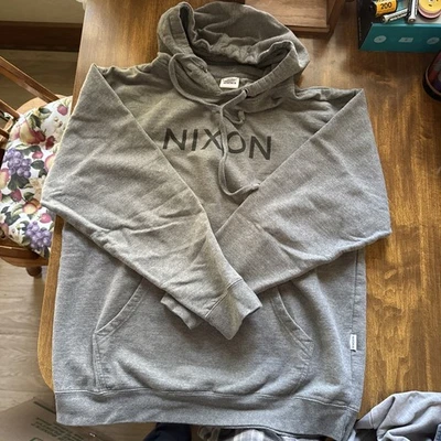 NIXON 男式套衫连帽衫-Heather 灰色大号 — 第 1/4 张图片