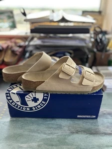 Birkenstock Arizona Sandals - Picture 1 of 5