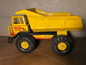 Vintage Yellow Metal Tonka Turbo Diesel Dump Truck XMB-975 - Picture 1 of 8