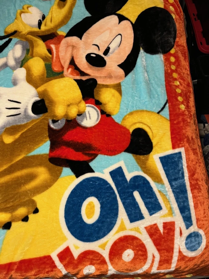 MANTA DISNEY MICKEY MOUSE OH BOY FELPA SUAVE GRANDE CÁLIDA NOROESTE 60" X 80" Foto 1 de 4