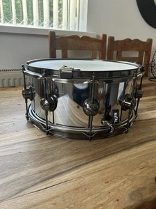 Natal Meta Series' Steel 14x6.5 Snare Drum - Picture 1 of 9