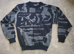 Vintage Saturday Acrylic Geometric Abstract Black and White Sweater Size Medium - Picture 1 of 2