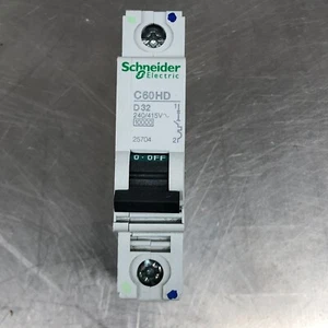 Schneider C60HD D32 32AMP MCB Breaker 240/415 25701AC - Bild 1 von 8