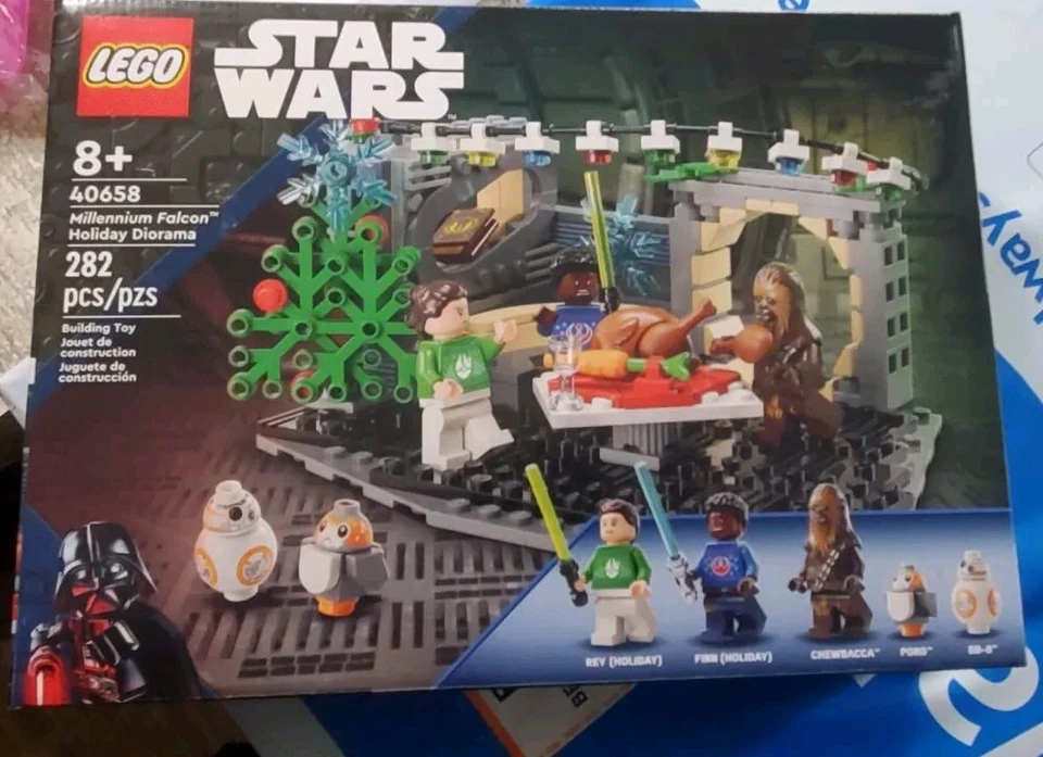 LEGO -  40658 - STAR WARS MILLENNIUM FALCON HOLIDAY DIORAMA -SEALED - - Image 1 of 4