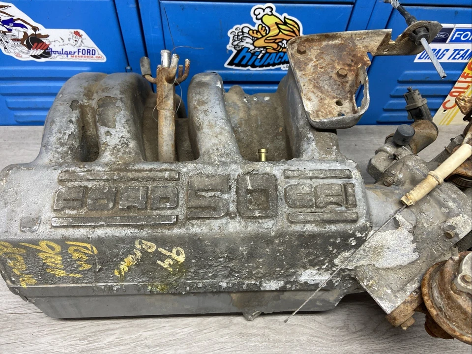 Ford F150 F250 F350 1985-1993 5,0 L 302 colector de admisión superior OEM V8 302 admisión Foto 1 de 4