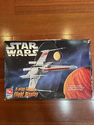 STAR WARS X-Wing Fighter Flight Display Model Kit AMT ERTL - Image 1 of 3