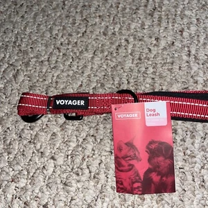 Voyager Red DogLeash - 5" Feet Long - 3/4" Wide Reflective Cushion Handle New - Picture 1 of 4