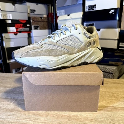 Talla 12 - Adidas Yeezy Boost 700 Salt Foto 1 de 4