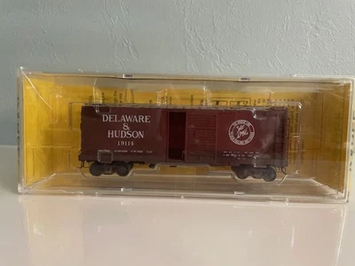 Kadee HO scale 4004 - 40' PS-1 Boxcar Single 6' Door Delaware & Hudson RD#19114 - Image 1 of 2