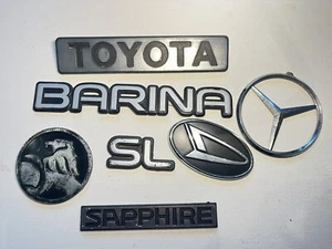 Barina Toyota car Badge emblem Automobile Plastic Badges - Picture 1 of 3