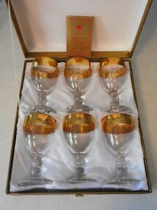 Cristalleria Fratelli Fumo SIX(6) Wine Glasses in Original Presentation Box  - Picture 1 of 12