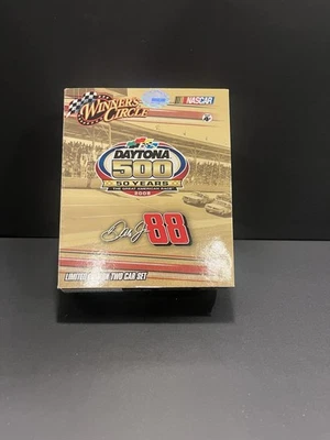 Juego de dos autos Winner's Circle 2008 Daytona 500 50 años Dale Jr 88 edición limitada Foto 1 de 4
