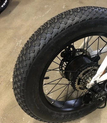 Bicicleta eléctrica KENDA 20” Fat Tire bicicleta de montaña bicicleta eléctrica 20x4,10 20x4,25 20x4,50 Foto 1 de 2