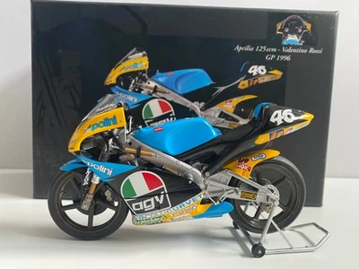 Minichamps 1-12 - Valentino Rossi - 1996 Aprilia 125cc - Image 1 of 4