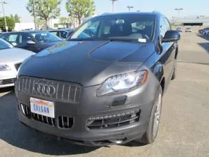 Colgan Front End Mask Bra 2pc.T-STYLE Fits Audi Q7 2011-2014 W/O License,W/Sensr - Picture 1 of 1