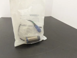 Telemecanique XS630B2PAL01M12 Inductive Proximity Switch 30MM Barrel - Picture 1 of 9
