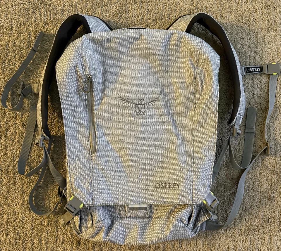 PRÍSTINA Mochila Osprey Pixel para Laptop 26L Gris Tweed Mochila con Bolsa. ¡Bolsillos! Foto 1 de 4