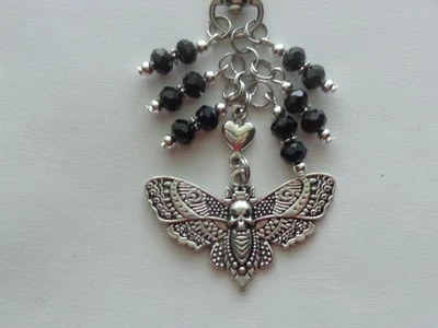 Gótico Calavera Polilla Cabeza de la Muerte Halcón Llavero Cartera Clip Bolso Dije Coche Dije Foto 1 de 4