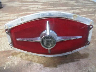 Ford Country 1965 sedán vagón luz trasera carcasa lente moldura Foto 1 de 4