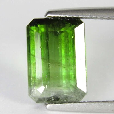 4.02Cts Stunning Natural Bi-Color Tourmaline Emerald Cut Mozambique Gemstone - Image 1 of 4
