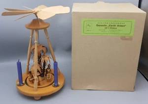 Erzgebirge "DT" PYRAMIDE 'Christi Geburt' mit 4 Palmen ca.29cm hoch in OVP/lesen - Bild 1 von 13