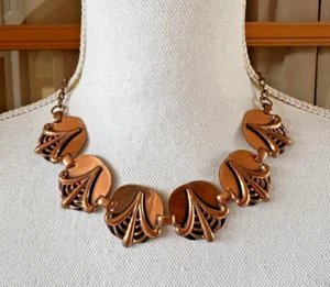 Vintage Copper Choker Necklace 3D Medallion Mid Century Modernist - Picture 1 of 6