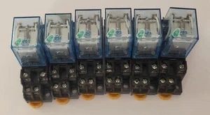 Lote 6 Relés Omron MY2N-J 24VDC, con Enchufes Base 7 A 250 VAC - Imagen 1 de 9