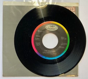 The Beatles, Eight Days a Week, vinyl 45 (USA, Capitol colorband, 1983), M- - Imagen 1 de 4