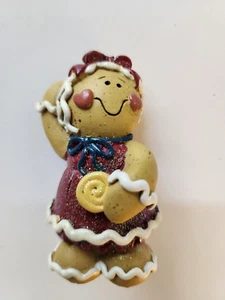 Small resin gingerbread girl figurine, 3" tall, Christmas - Bild 1 von 3