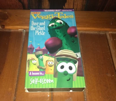 VeggieTales Dave And The Giant Pickle VHS  A Lesson In Self Esteem - Image 1 of 3