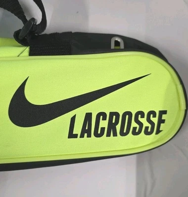 Bolso Nike Lacross Stick amarillo neón y negro correa para el hombro almacenamiento extra cremallera Foto 1 de 4