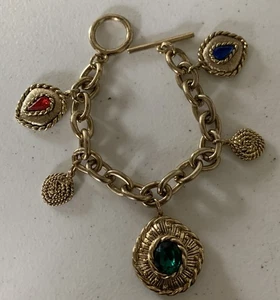 "Brazalete colgante etrusco vintage 7"" dijes tono dorado Cha Cha" - Imagen 1 de 5