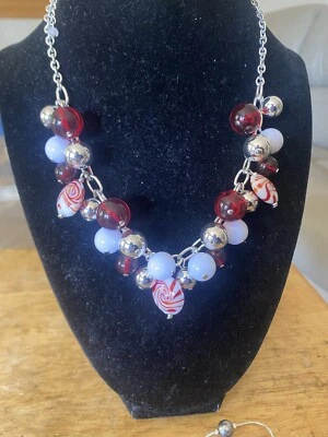 Avon Peppermint Murano Glass Dangle Bib Silver tone Necklace Signed NWT - Image 1 of 4