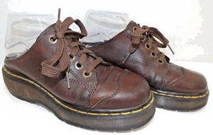 Dr DOC Martens 9936 5 Ojos Marrón Slip On Mule - Mujer Talla 5 - Imagen 1 de 15