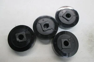 Pies de repuesto para Yamaha RX-V681 - Imagen 1 de 2