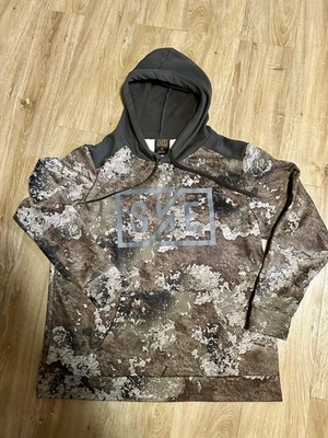 SNE Realtree Fishing Hoodie White Gray Camo Outdoor Hunting Pullover M /#8058 - Image 1 of 4