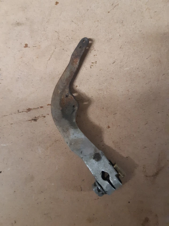 bras de régulateur de moteur honda gx160  gcaak-1022955 - 16551-ZE0-010 - Photo 1/1