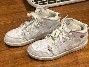 Youth Jordan 1 Mid BP White Cool Grey size 3Y Sneakers - Read Description - Picture 1 of 10