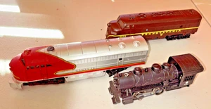 HO Scale Train  engine lot various makers Tested & Working. Not Perfect Bodies. - Picture 1 of 6