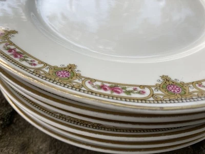 Ancienne Porcelaine De Limoges. 6 Assiettes 21 Cm. - Photo 1/4