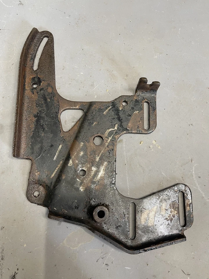 Ford Galaxie Mustang 390 XL 1965 1966 dirección asistida soporte alternador OEM Foto 1 de 4