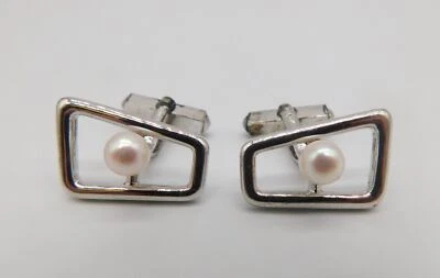 VINTAGE MODERNIST DESIGNER MIKIMOTO STERLING SILVER PEARL FORMAL CUFFLINKS - Image 1 of 4