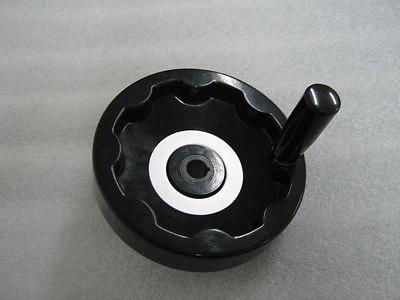 FOLD AWAY HAND WHEEL for BRIDGEPORT TYPE MILLING MACHINES - Image 1 of 3