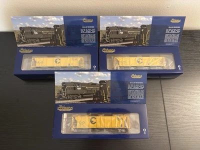 Athearn Genesis Chessie Hoppers HO Scale - Image 1 of 4