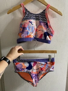 Athleta Girl Blue Flower Print Swimsuit Top & Bottom Top Sz 16 Bottom Sz 14 - Picture 1 of 8