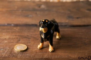 Estatuilla de cerámica Rottweiler perro animal muñeca cerámica adornos regalo coleccionable - Imagen 1 de 4